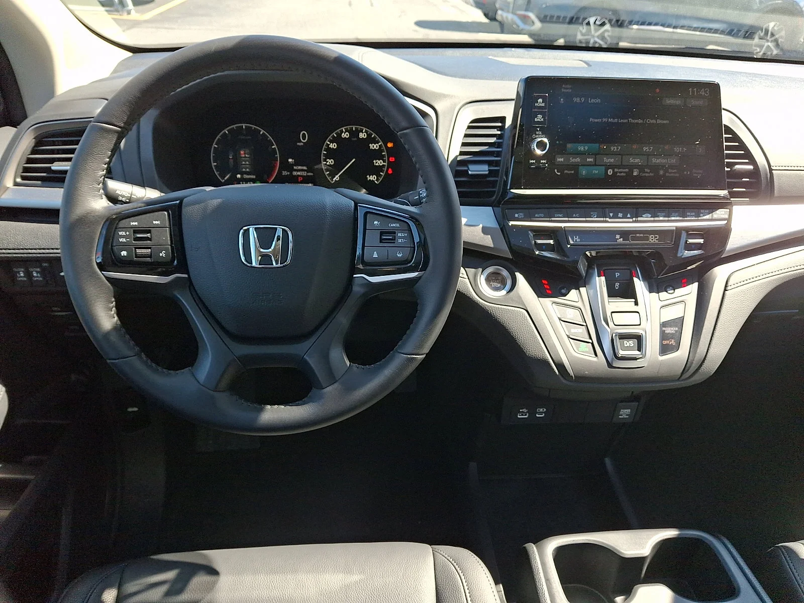 2026 Honda Odyssey EX-L - Photo 10