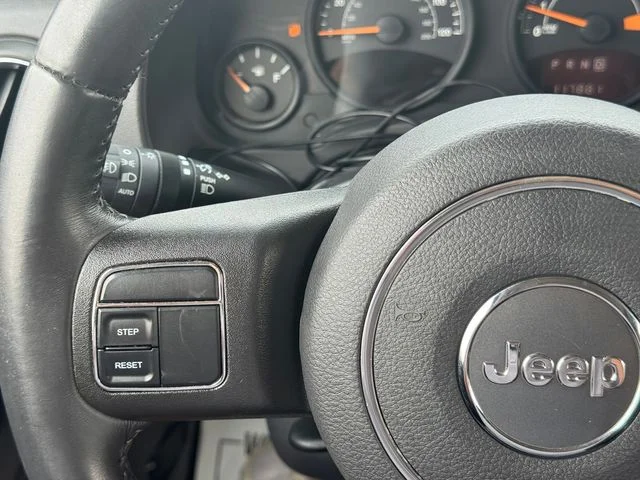 Certified Used 2016 Black Jeep Latitude image 23