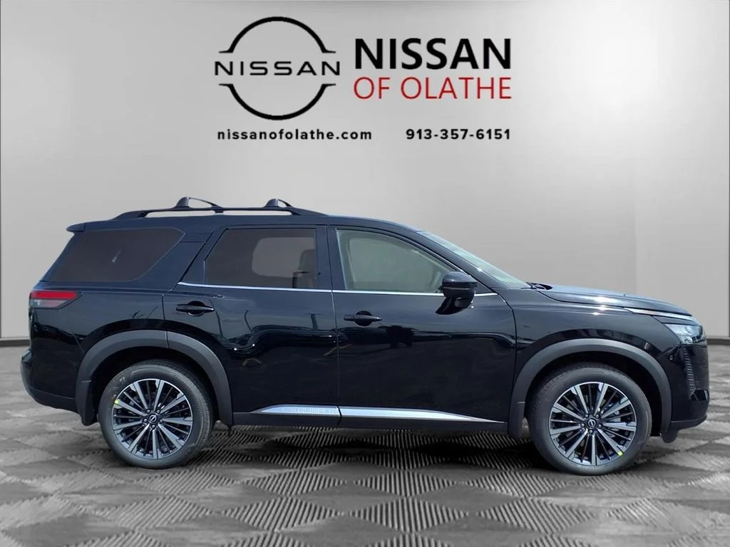 New 2026 Super Black Nissan Platinum image 31