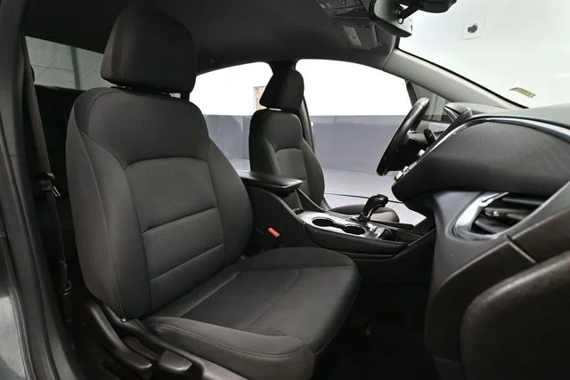 Used 2016 Gray Chevrolet LT image 40