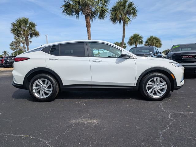 New 2026 Summit White Buick Preferred image 3