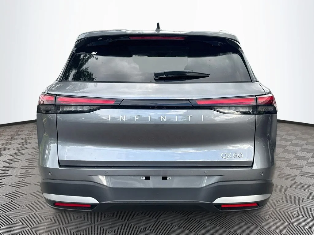 New 2027 Gray INFINITI LUXE image 6