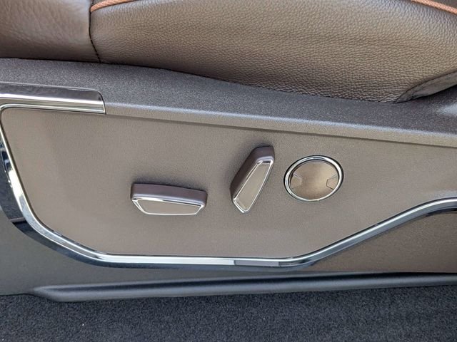 New 2026 Agate Black Metallic Ford King Ranch® image 20