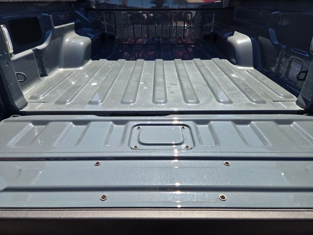 Used 2025 Gray Jeep Sport S image 19