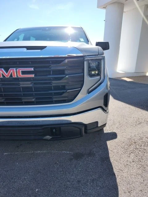 Used 2023 Sterling GMC Pro image 5