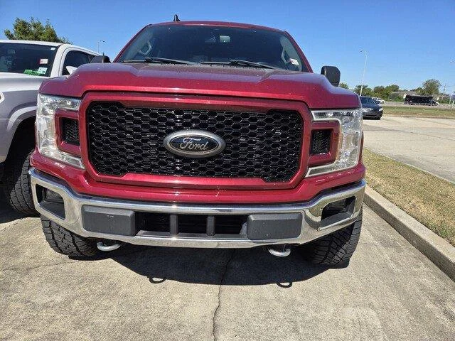 Used 2019 Ruby Red Metallic Tinted Clearcoat Ford XLT image 5