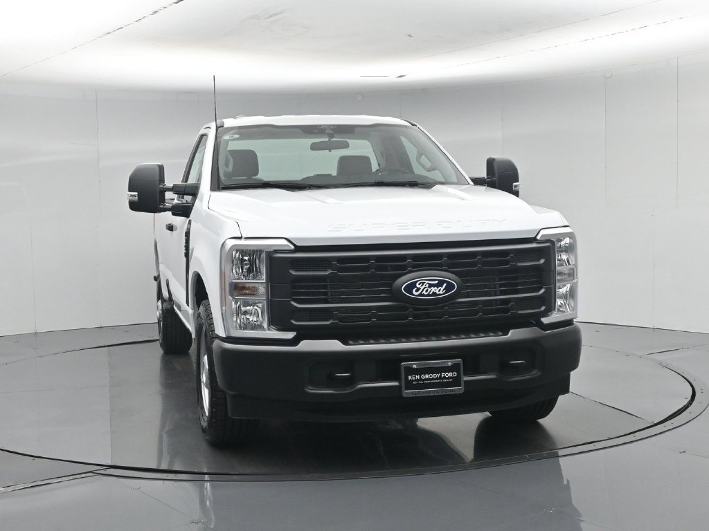 New 2027 Oxford White Ford XL image 49