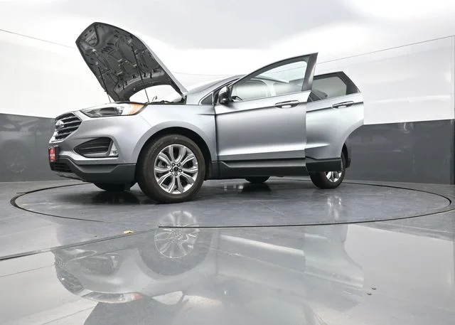 Used 2024 Silver Ford Titanium image 41