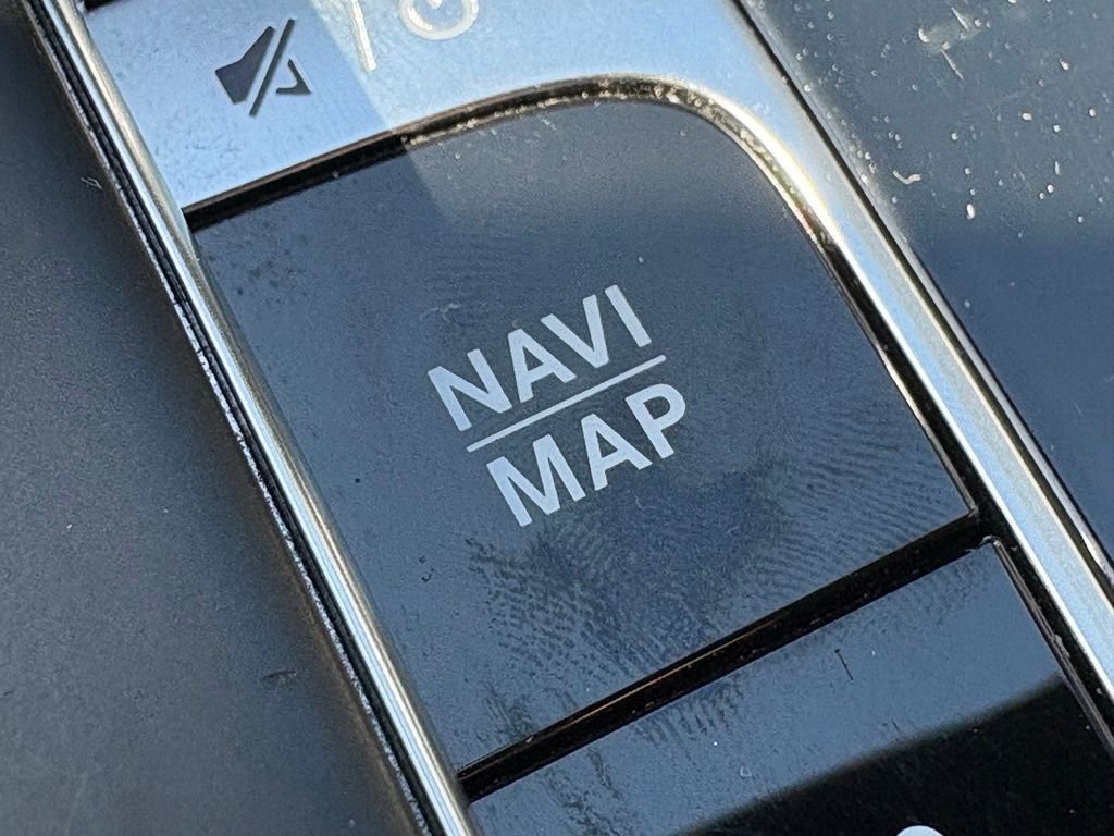 Used 2019 Silver Mercedes-Benz A 220 image 14