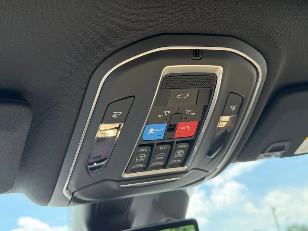 New 2026 White Jeep Limited image 27