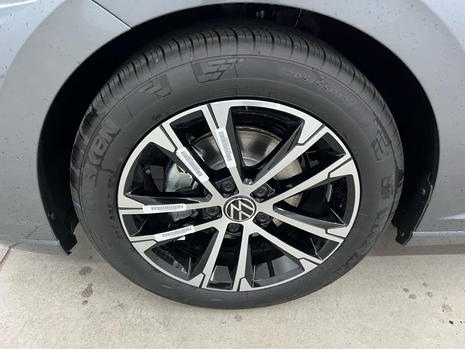 2026 Volkswagen Jetta Sport - Photo 7
