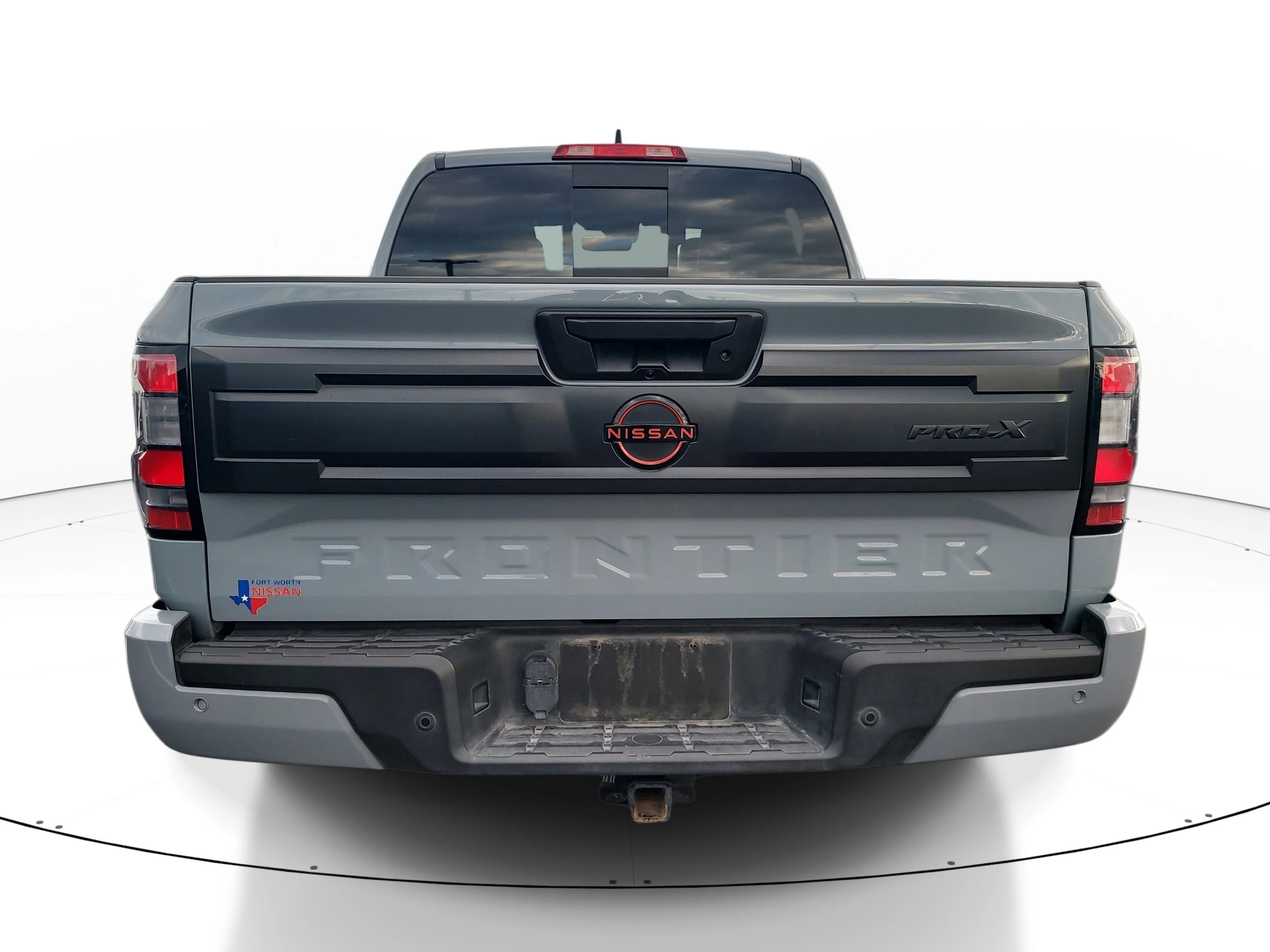 Used 2025 Boulder Gray Pearl Nissan PRO-X image 5