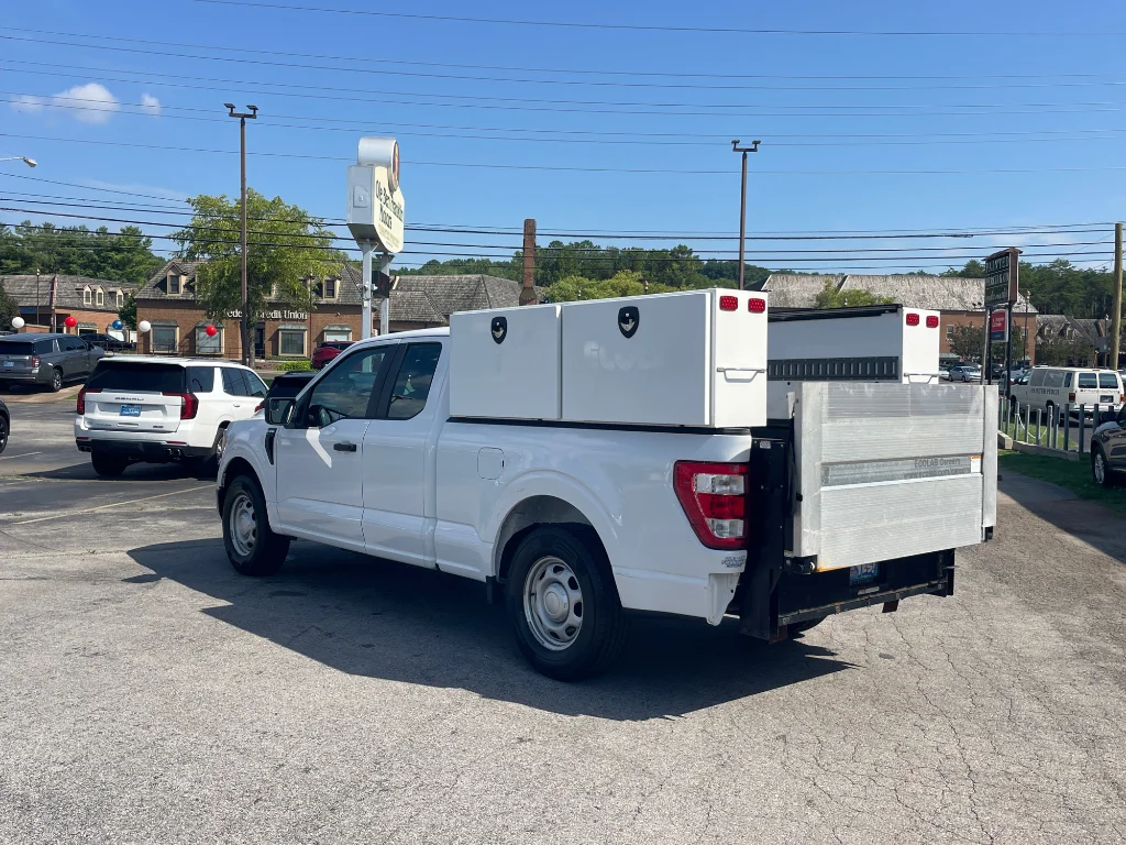 Used 2022 Oxford White Ford XL image 20