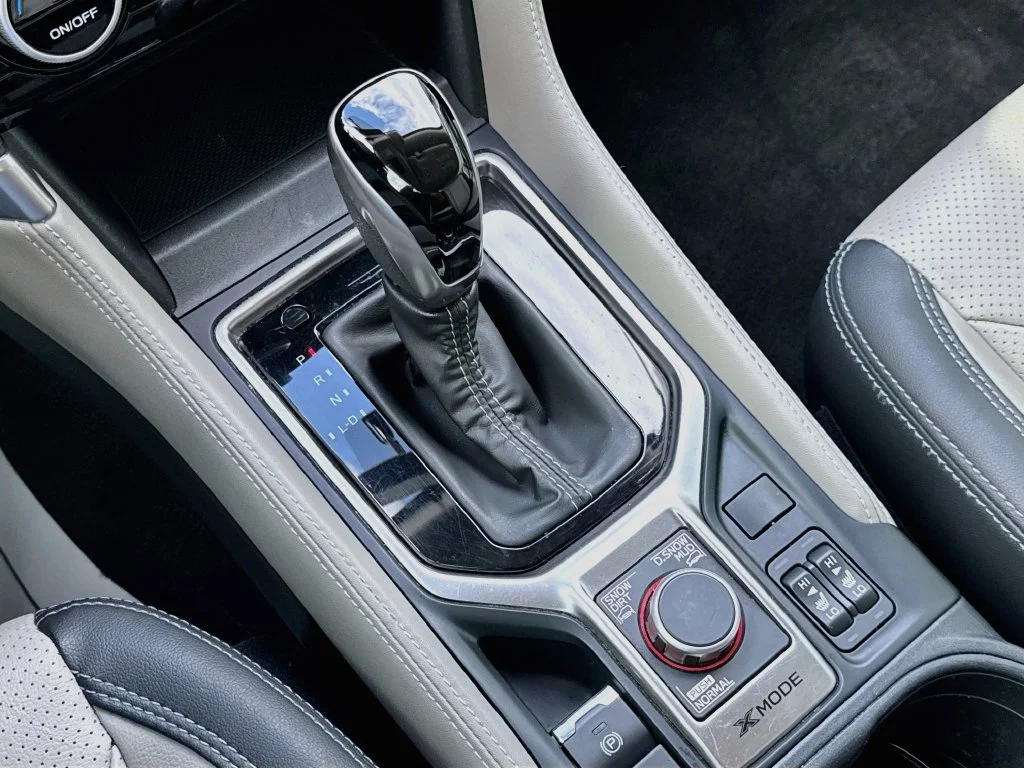Used 2020 White Subaru Limited image 21