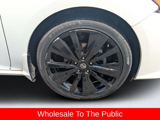 Used 2022 White Nissan 2.5 SR image 10