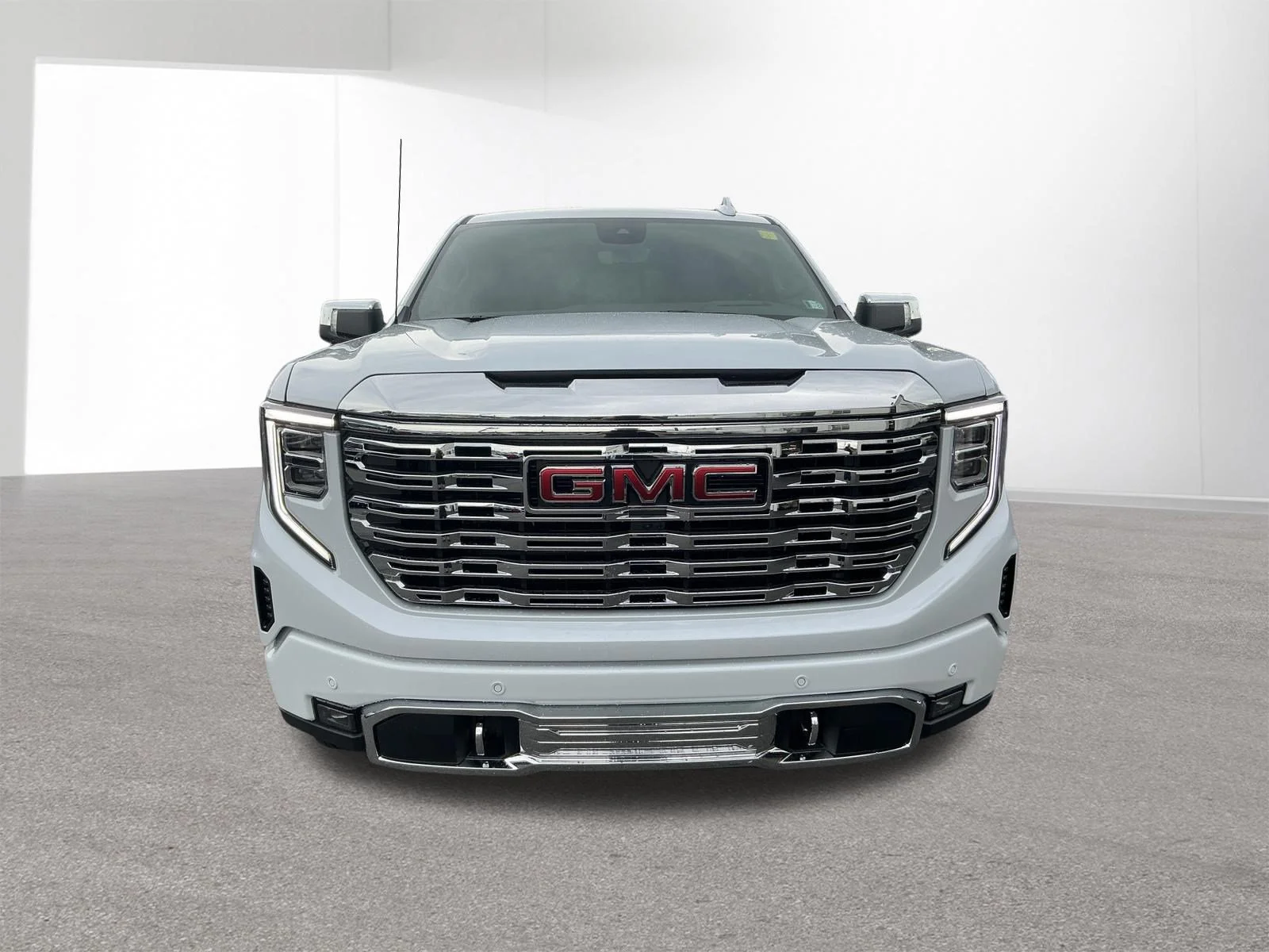 2026 GMC Sierra 1500 Denali - Photo 8