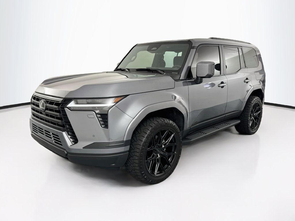 Used 2025 Gray Lexus 550 Premium image 1