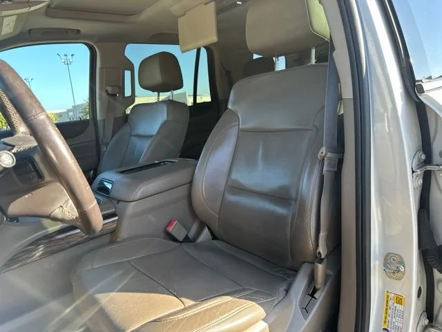 Used 2015 White GMC SLT image 17