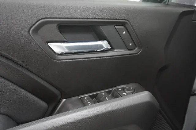 New 2026 Sterling Metallic GMC Elevation image 15