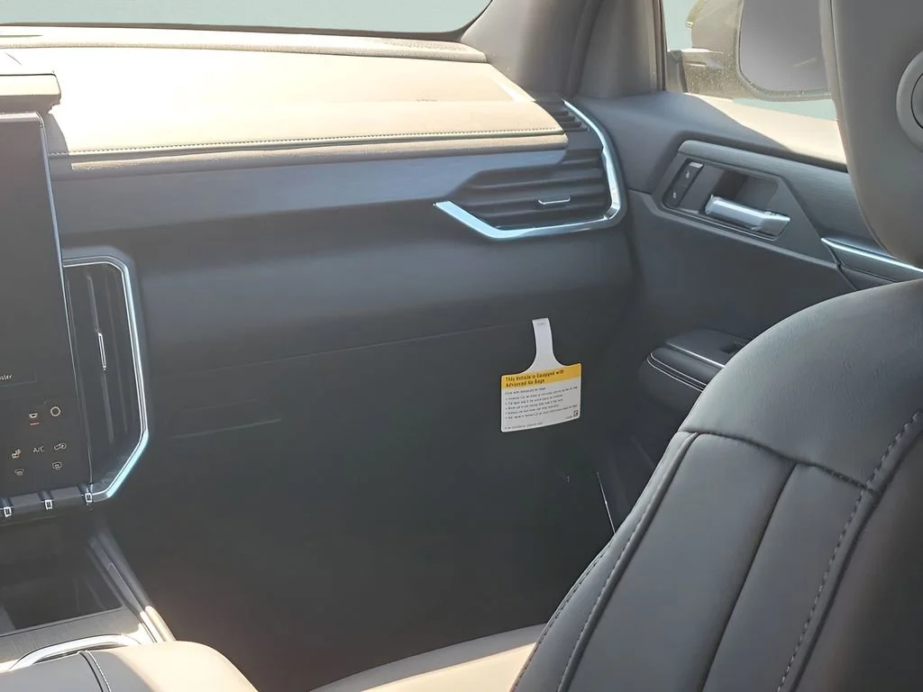 New 2026 Ebony Twilight Metallic GMC Elevation image 26