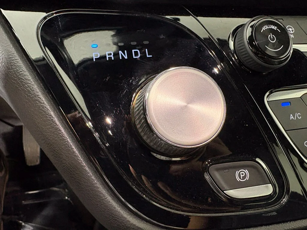 Used 2020 Black Chrysler Touring L Plus image 33