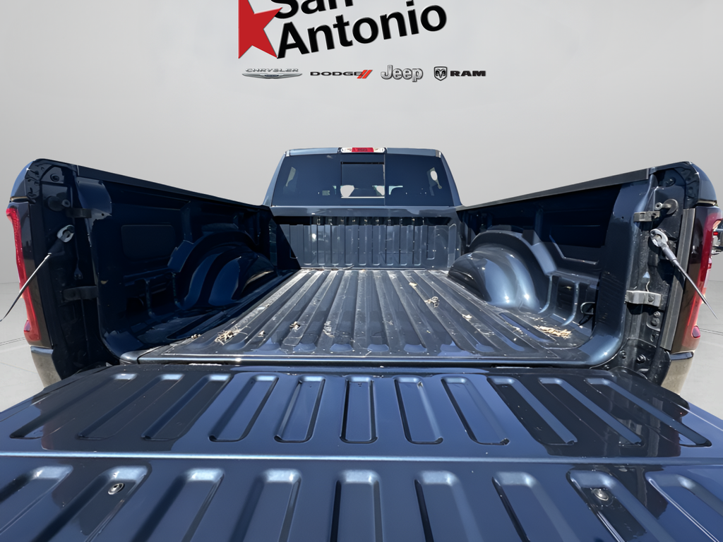 New 2026 Forged Blue Metallic Exterior Paint RAM Tradesman image 33