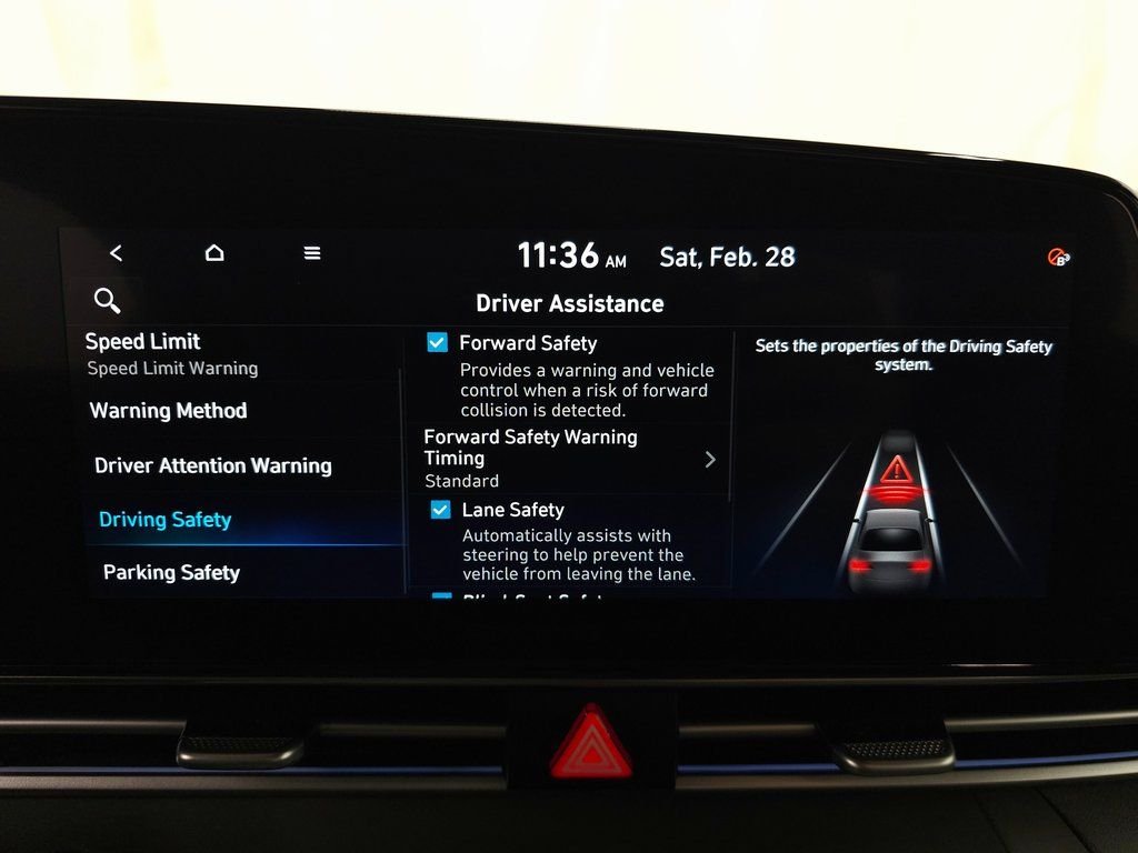 2025 Hyundai Elantra SEL - Photo 25