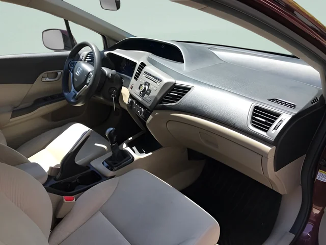Used 2012  Honda LX image 13