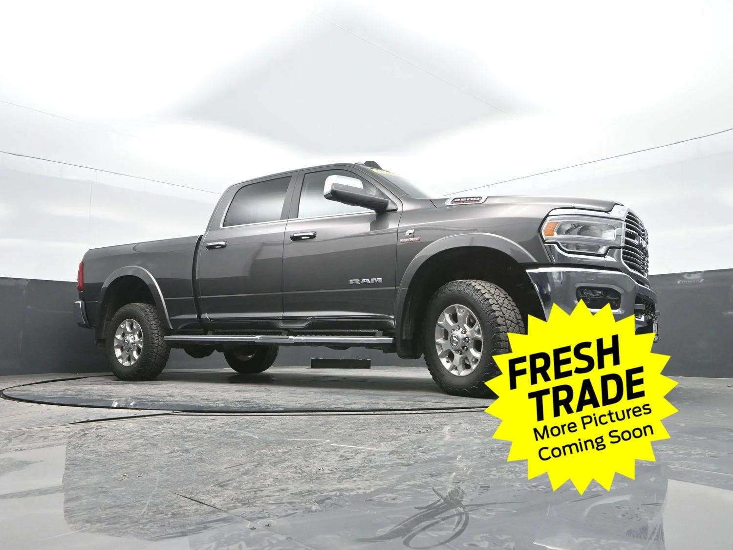 Used 2021 Granite Crystal Metallic Clearcoat Ram Laramie image 39