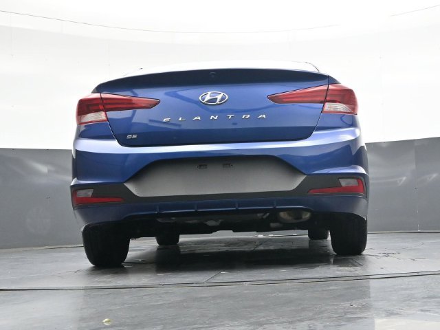 Used 2020 Blue Hyundai SE image 34