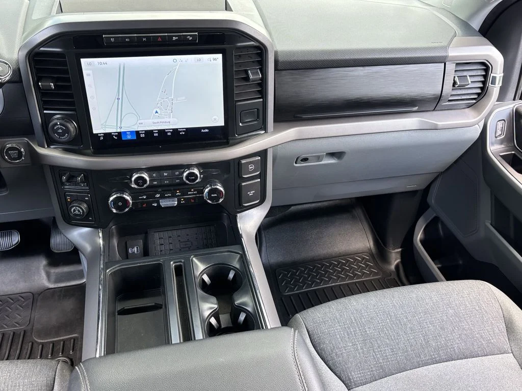 Used 2024 White Ford XLT image 31