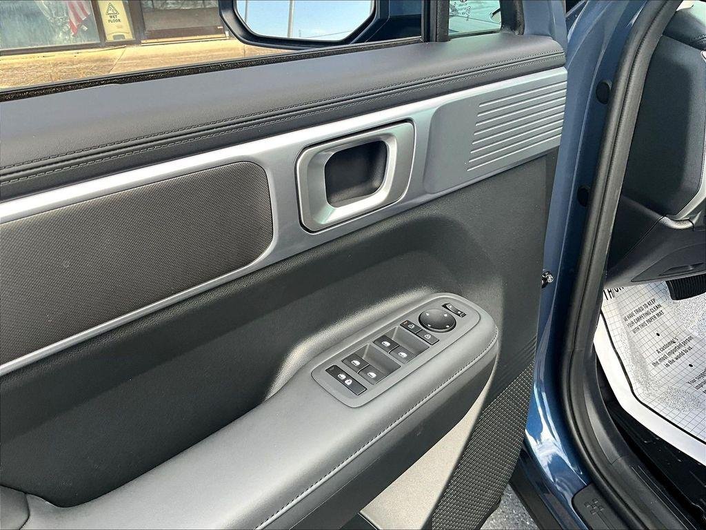New 2026 Blue Hyundai SEL AWD image 19