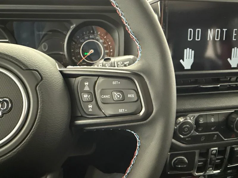 New 2026 Bright White Clearcoat Jeep  image 19