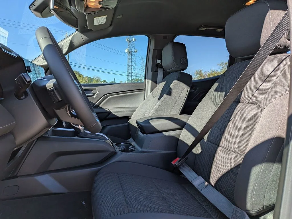 2026 Chevrolet Colorado LT - Photo 16