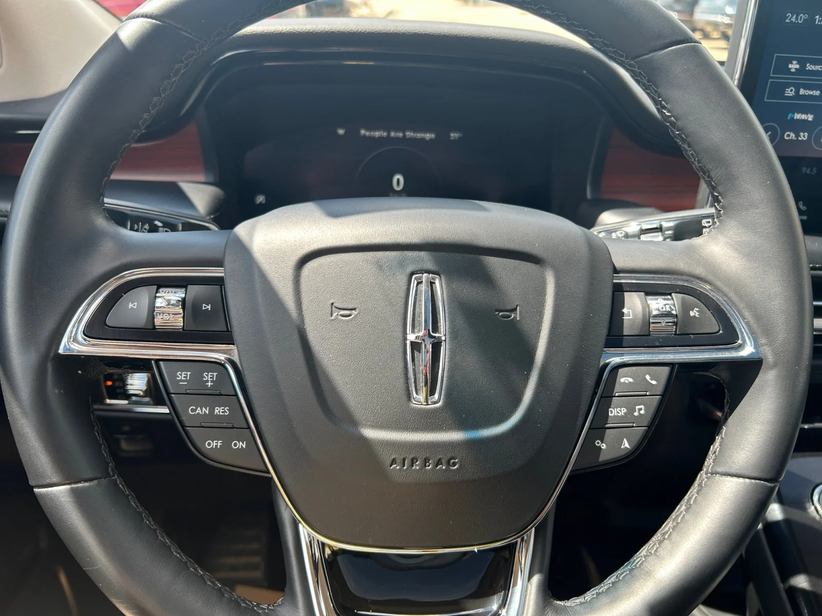 Used 2021 PURPLE Lincoln RESERVE AWD image 24