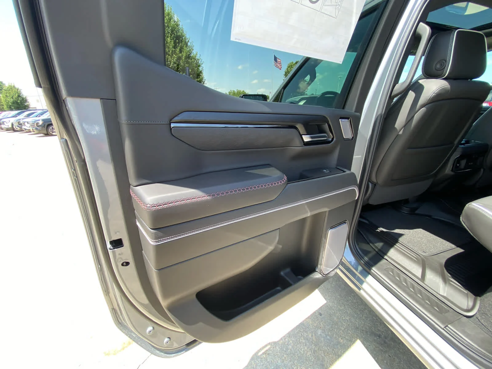 New 2026 Sterling Metallic GMC AT4X image 24