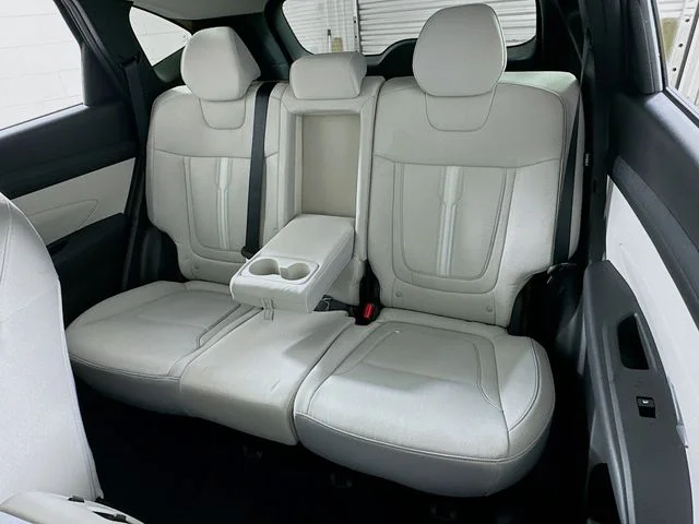 New 2026 Hyundai TUCSON SEL