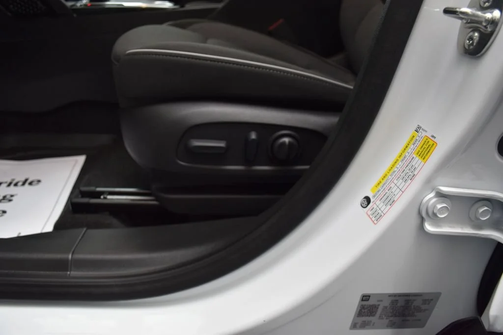 New 2026 Summit White Chevrolet LT image 14