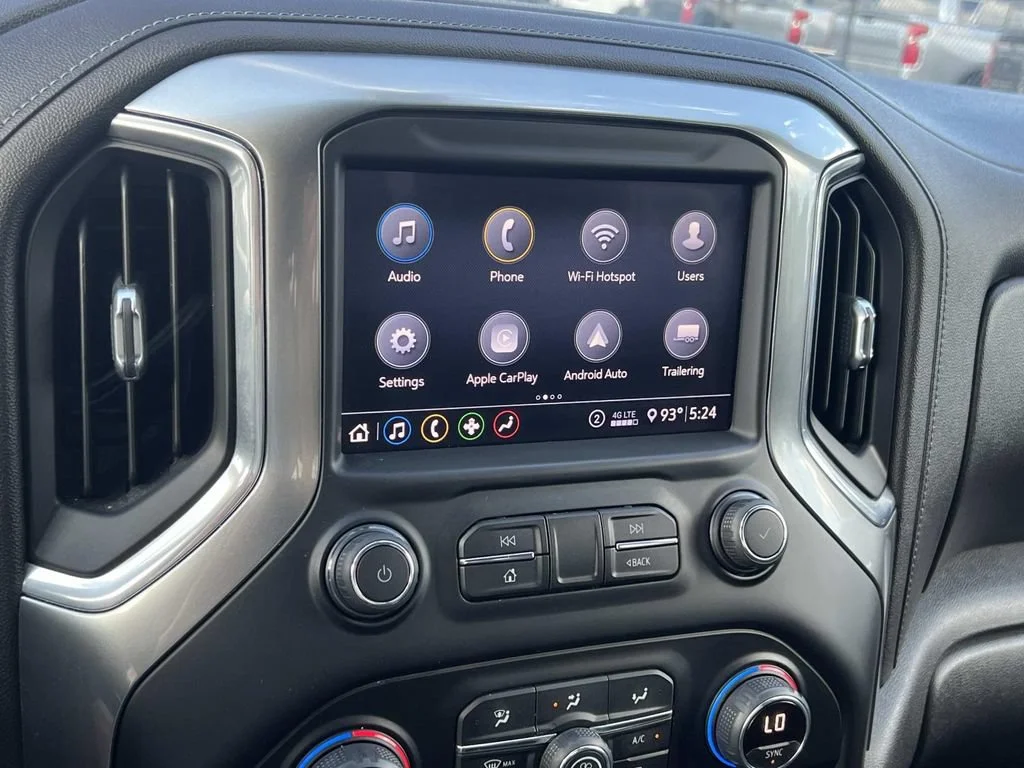 Used 2020 SHADOW GRAY METALLIC Chevrolet RST image 20