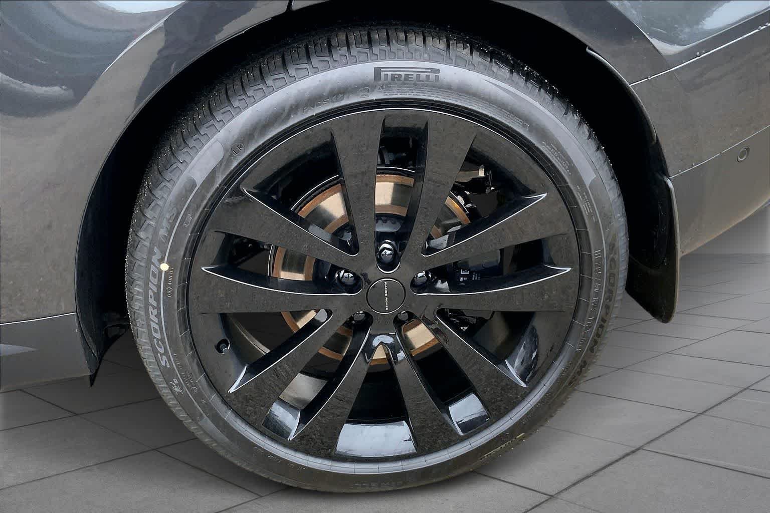 2026 Land Rover Range Rover Sport SE - Photo 16