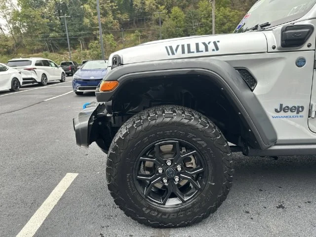 Used 2024 Silver Jeep Willys 4xe image 19