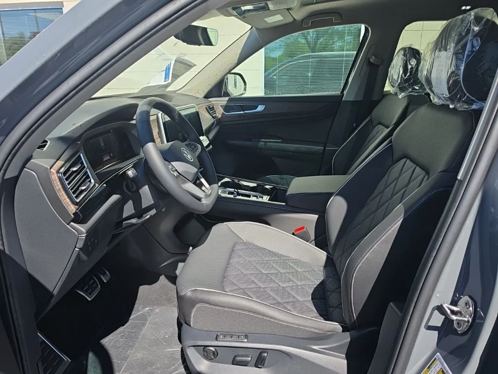 New 2026 Pure Gray Volkswagen 2.0T SEL Premium R-Line image 20