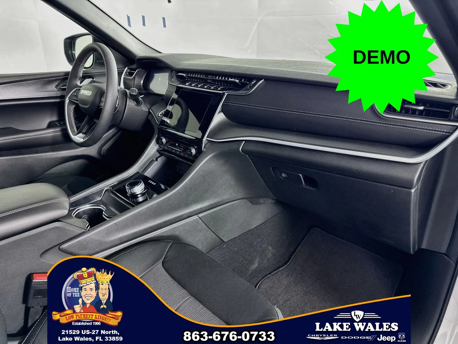 New 2026 Bright White Clearcoat Jeep Laredo image 28
