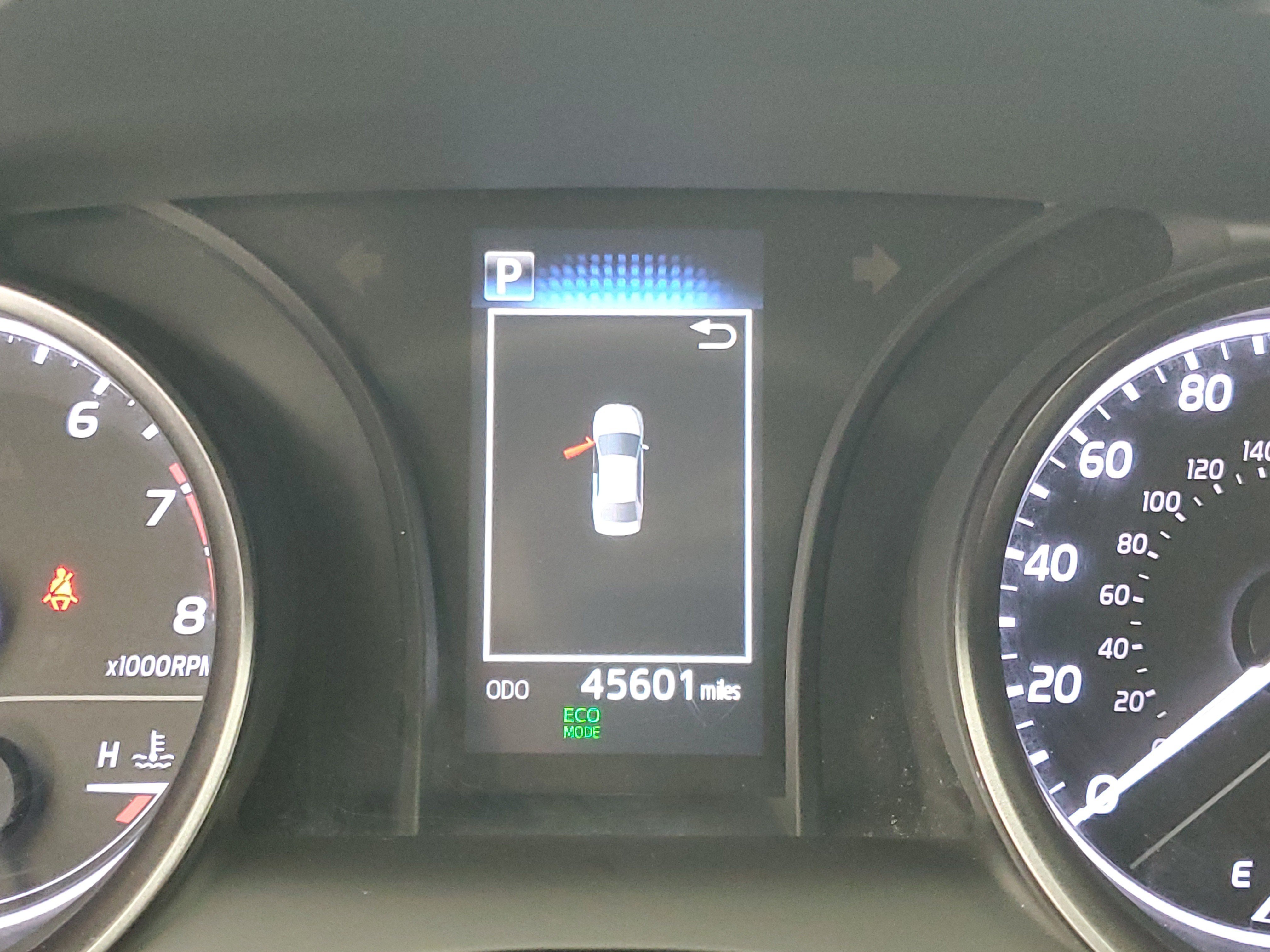 Used 2023 Ice Toyota SE image 25