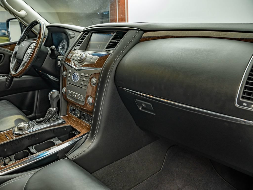 Used 2017 Black Obsidian INFINITI  image 40