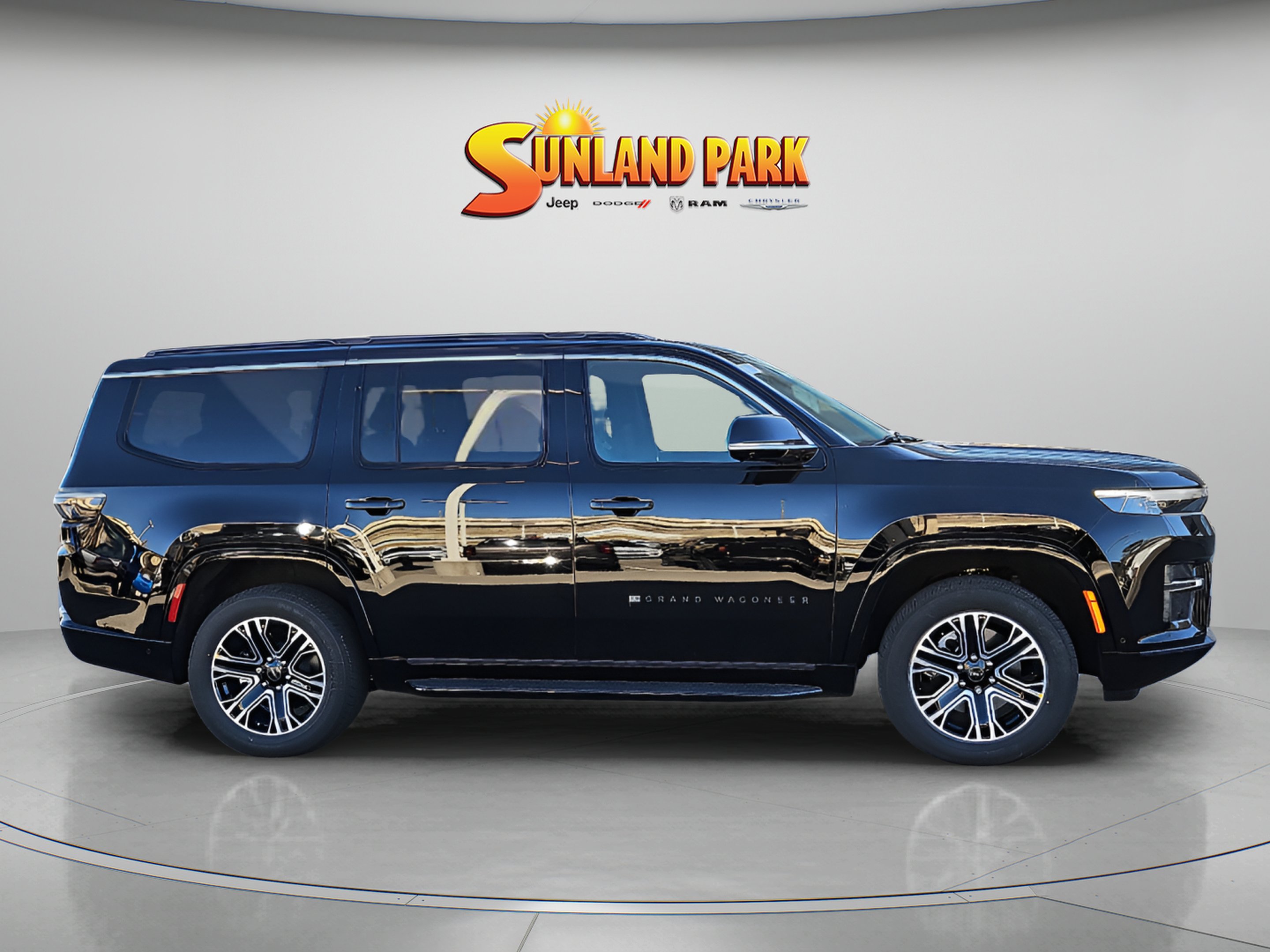 New 2026 High Gloss Black Exterior Paint Jeep  image 6