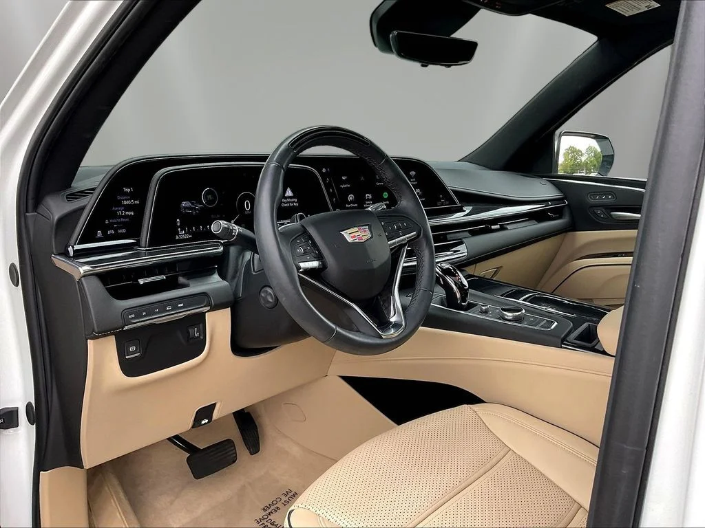 Used 2024 Crystal White Tricoat Cadillac Premium Luxury image 16