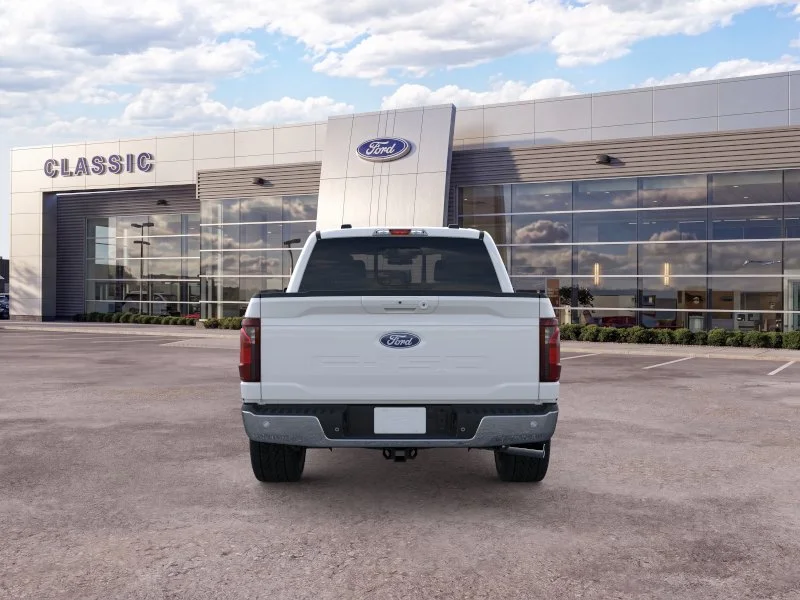 New 2026 Oxford White Ford XLT image 23