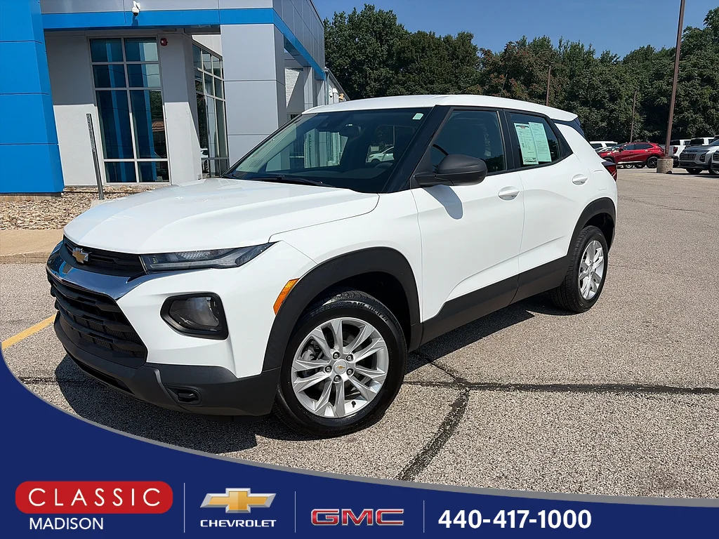 Used 2021 Summit White Chevrolet LS image 1