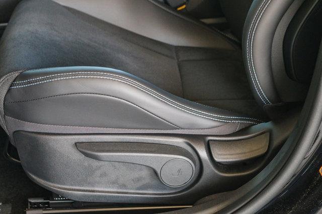 2025 Hyundai IONIQ 5 N - Photo 21